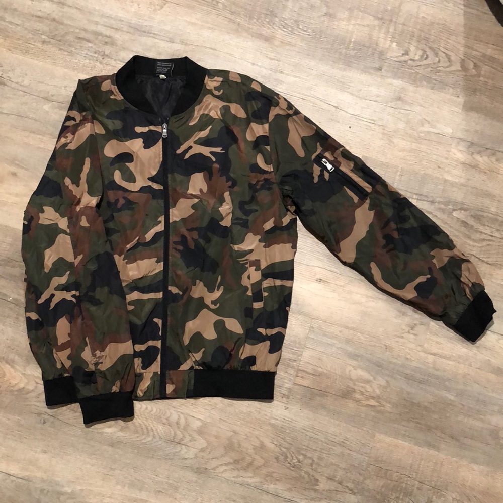 Army print bomber jacket!